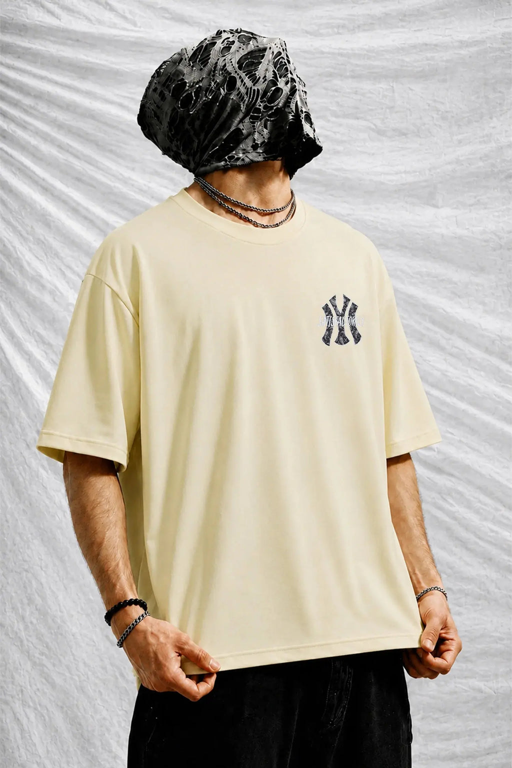 New Era Satisfactorily Graphic Oversize Men's Tee WEARO