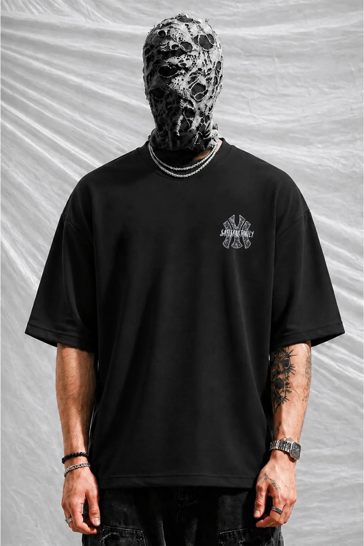 New Era Satisfactorily Graphic Oversize Men's Tee WEARO