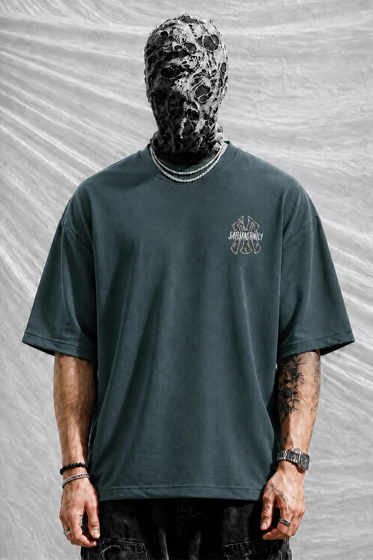 New Era Satisfactorily Graphic Oversize Men's Tee WEARO