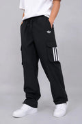 Mid-Rise Pocket Side Stripe Loose Bottom Trouser WEARO